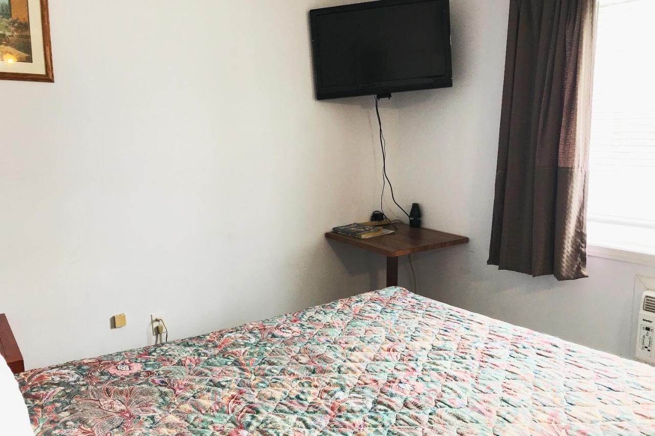 Bayside Motel 特伦顿 外观 照片